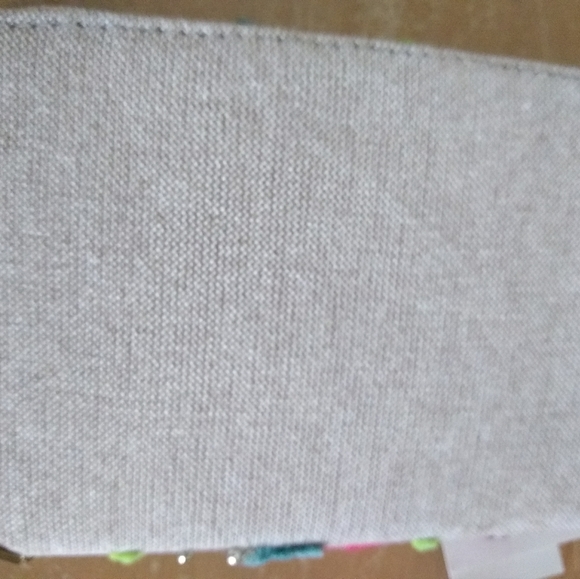 Global Passport holder - Picture 4 of 9